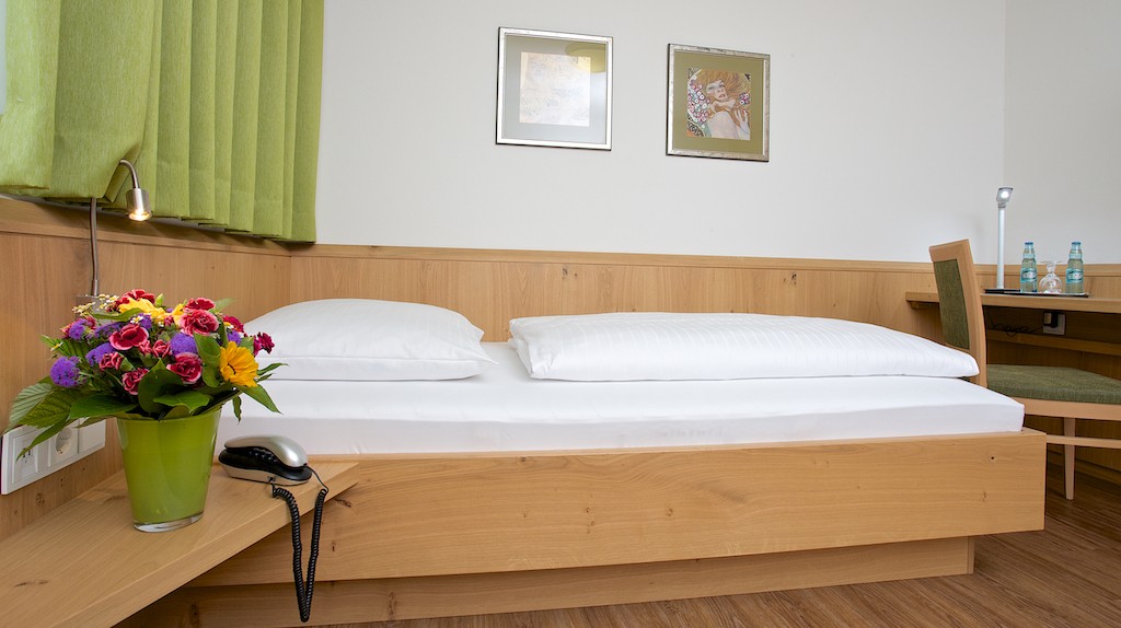 Einzelzimmer Single Bed Room Hotel Gasthof Zur Muhle